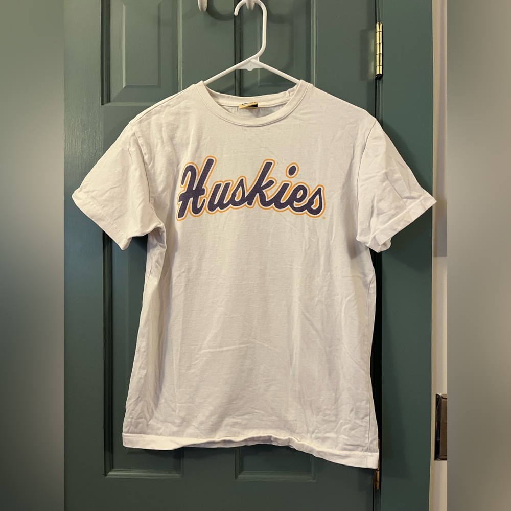 University of Washington White Huskies T-Shirt